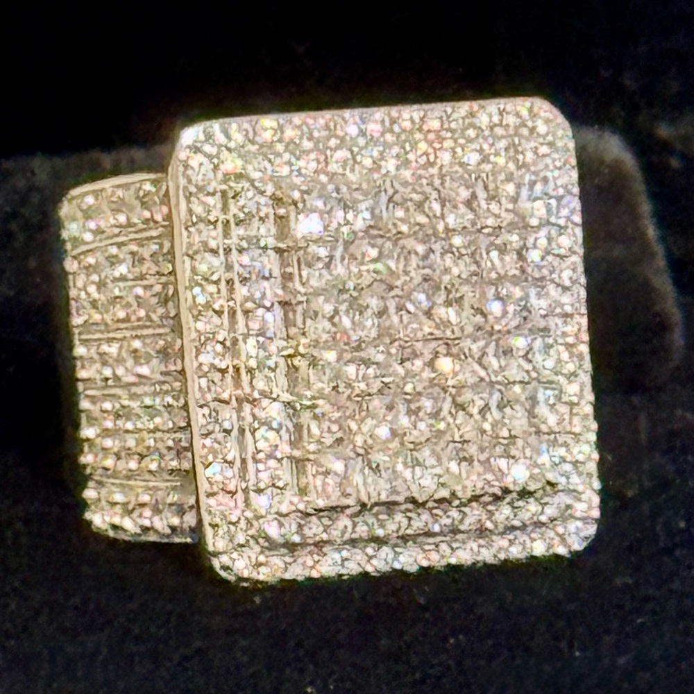 3.9 Carat ICED OUT CZ Pave YELLOW Gold Rhodium Plated 925 Sterling Silve… - Picture 5 of 9